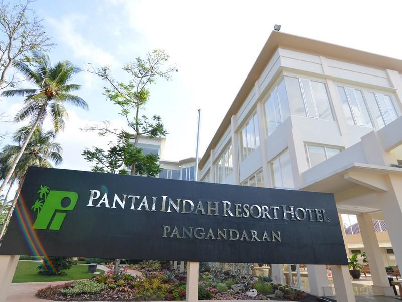 Pantai Indah Resort Hotel Barat Пангандаран Екстериор снимка