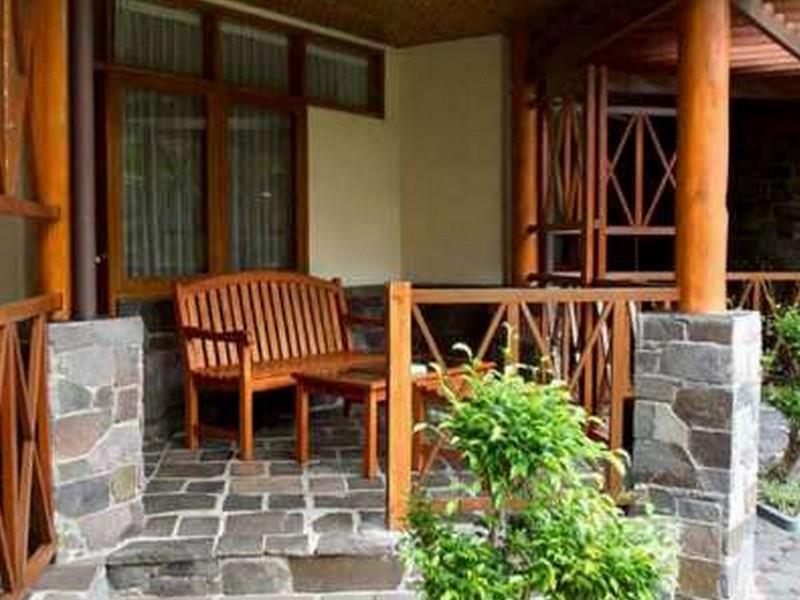 Pantai Indah Resort Hotel Barat Пангандаран Екстериор снимка